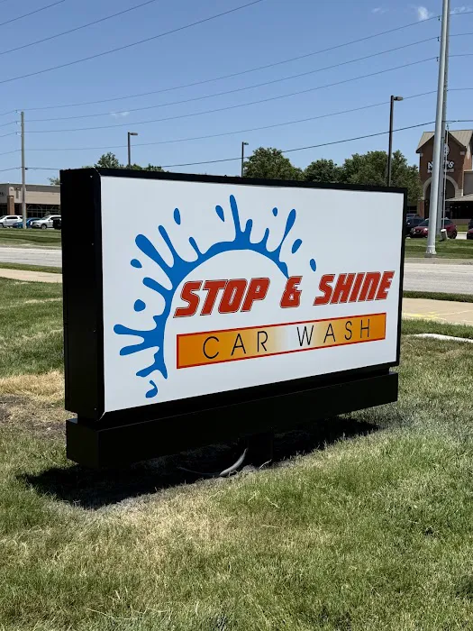 Stop & Shine Car Wash Picture 4