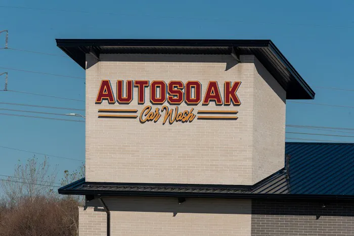 Autosoak Car Wash Picture 4