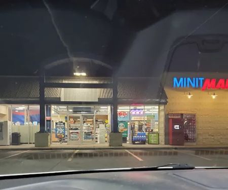 Minit Mart Touch-Free Car Wash