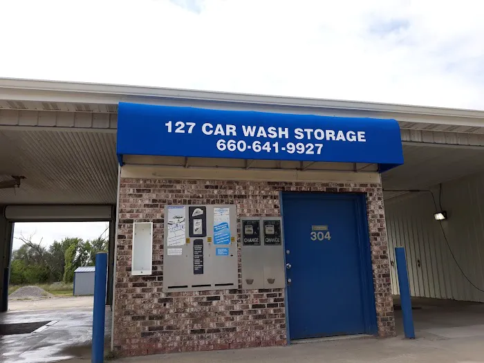 Al's Car Wash / Deatherage Storage Picture 1