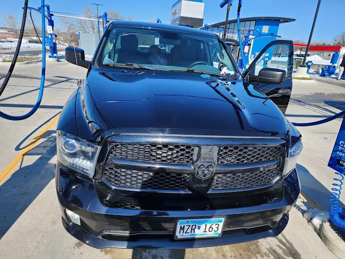 Tunnel Vision Express Carwash Picture 5