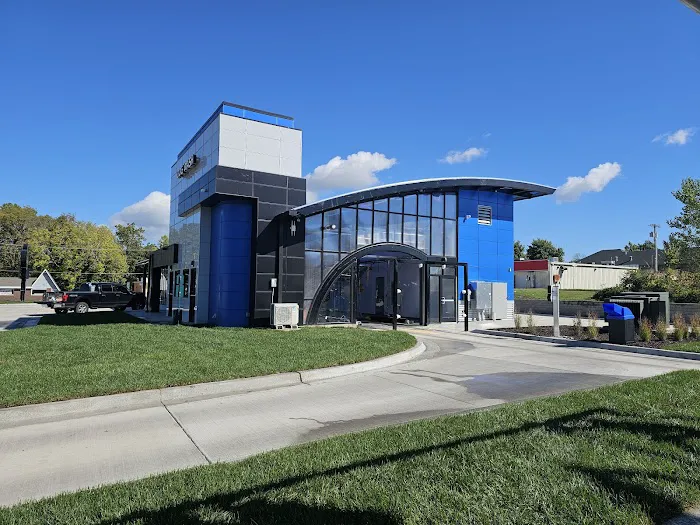 Tunnel Vision Express Carwash Picture 6