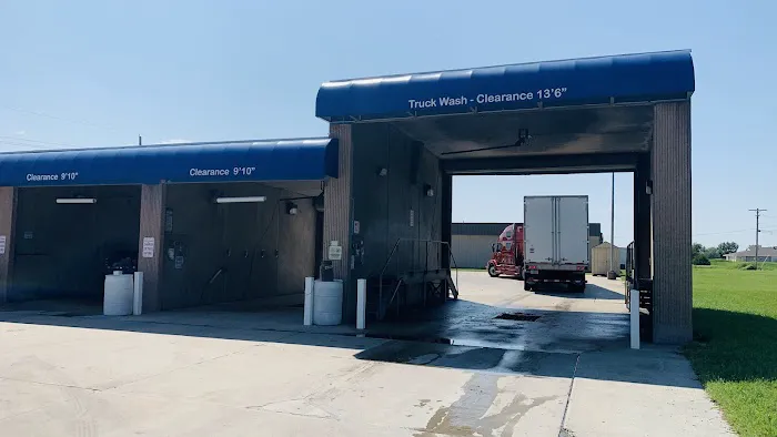 Kenco Car Wash Picture 3