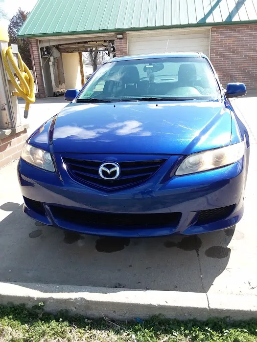 Dakota Car Wash Picture 1