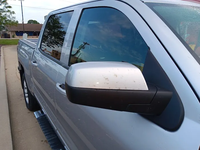 Zips Car Wash Picture 6