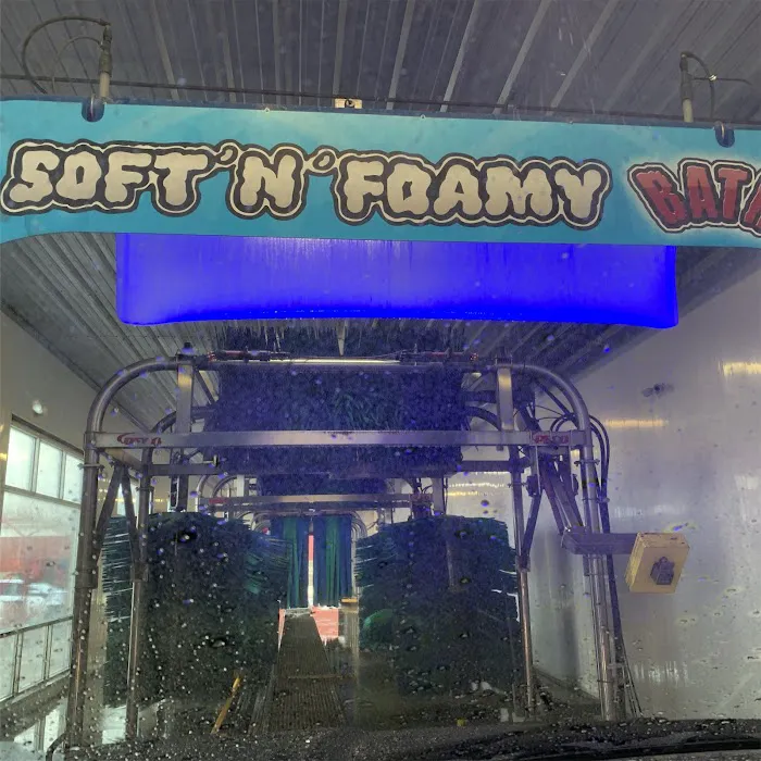 Hurricane Bay Car Wash Picture 10