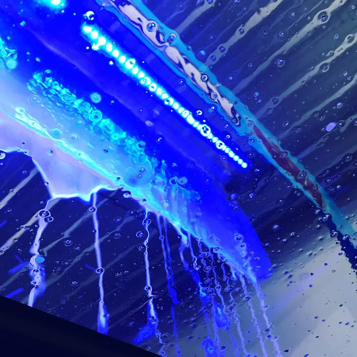 Hurricane Bay Car Wash Picture 6