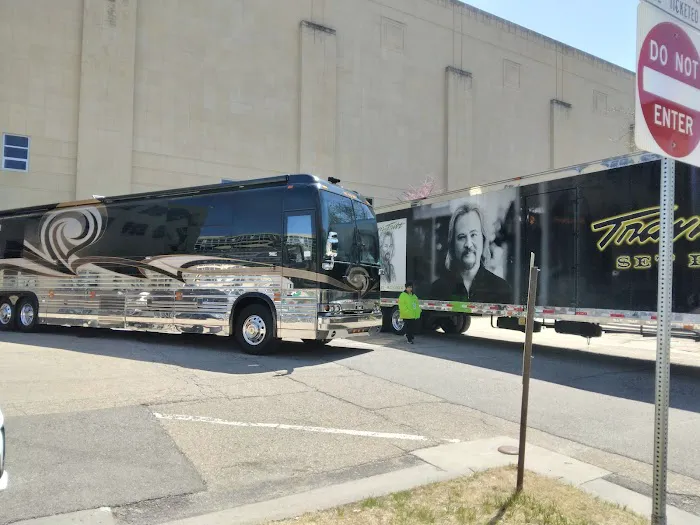 Topeka Truck and RV Wash Picture 3