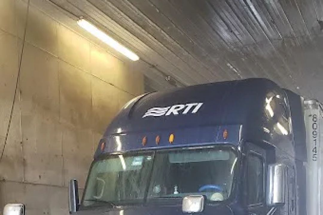 Topeka Truck and RV Wash