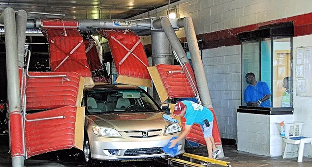 Eagle Auto Wash & Detailing Salon Picture 9