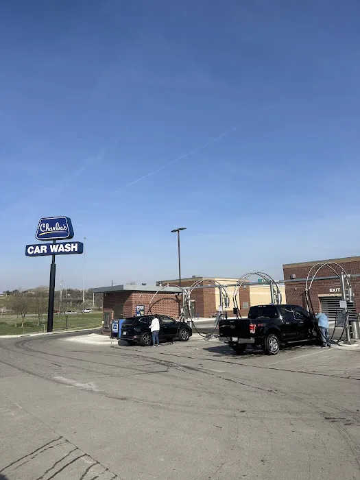 Express INTERIOR Picture 1