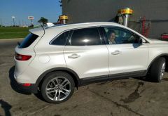 Squeaky Clean Car Wash photo 4