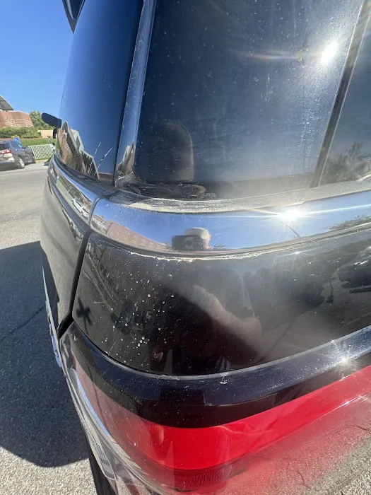 Tommy's Express® Car Wash Picture 4