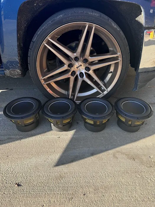 South 65 Car Wash With Truck Bay Picture 2