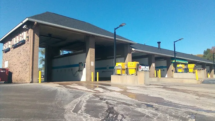 South 65 Car Wash With Truck Bay Picture 5