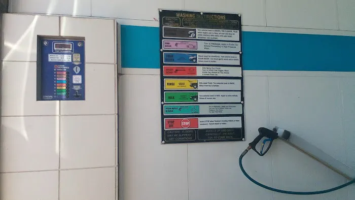 South 65 Car Wash With Truck Bay Picture 7