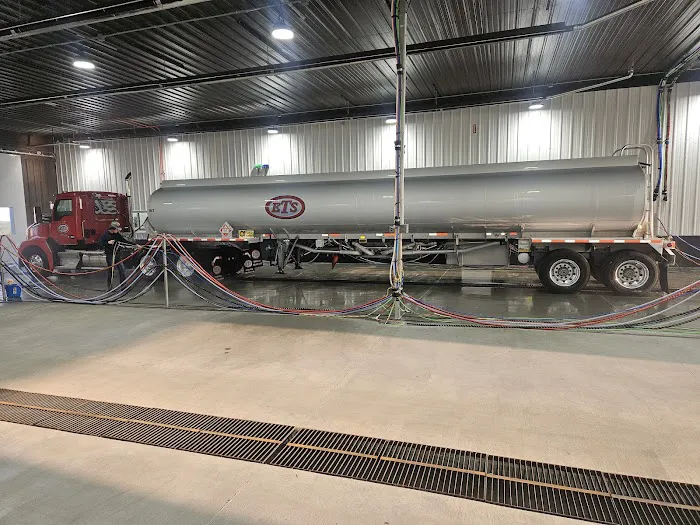 Five Star Truck Wash Picture 10