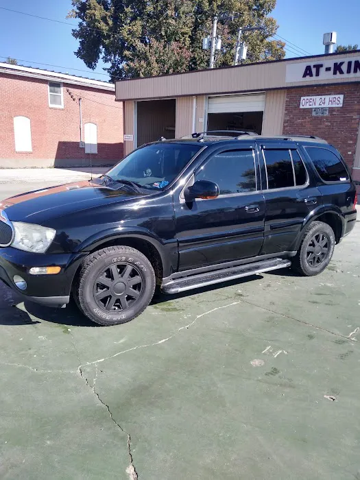 At-Kin's Car Wash Picture 1