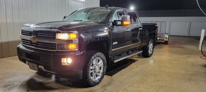 Moonshine Car Wash Picture 1