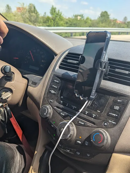 Club Car Wash Picture 5