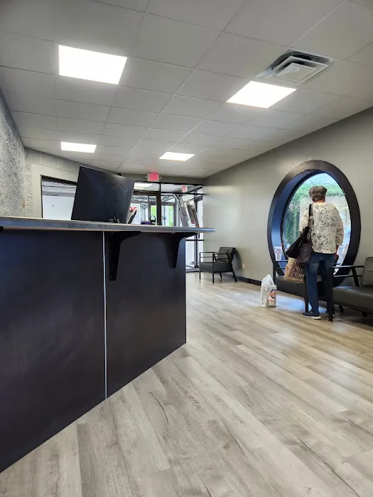 Club Car Wash Picture 3