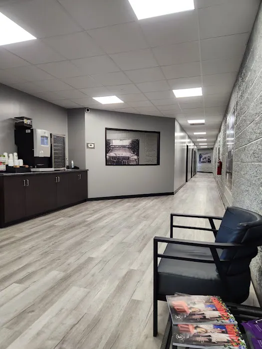 Club Car Wash Picture 2