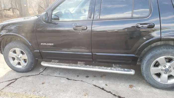 Village Car Wash Picture 3