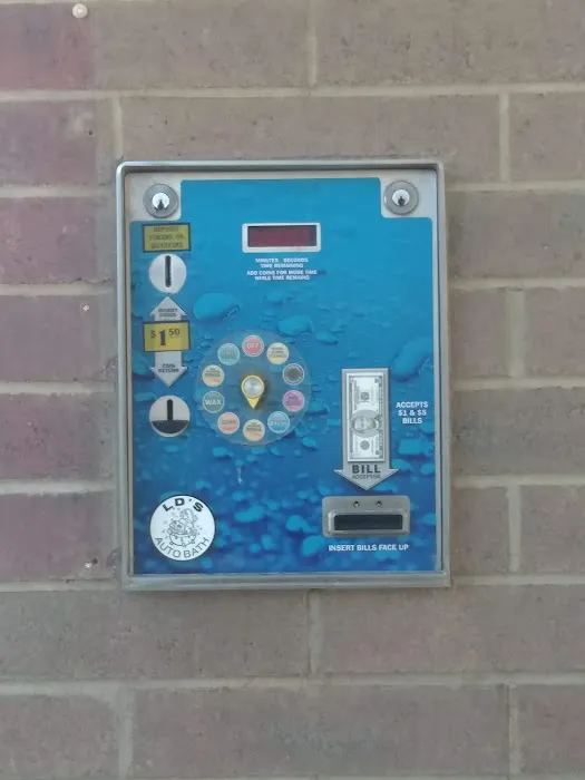 LD's Auto Bath Picture 2