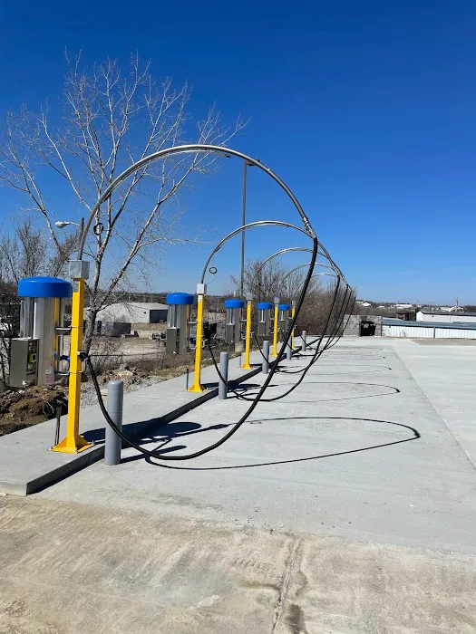 Lighthouse Car Wash Rangeline Picture 7