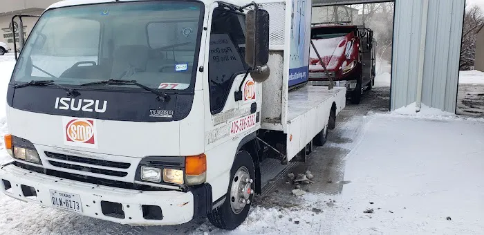 Oakland Plaza Car & Truck Wash Picture 8