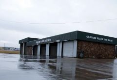 Oakland Plaza Car & Truck Wash photo 3