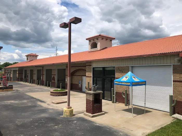 Route B Car Wash Picture 1