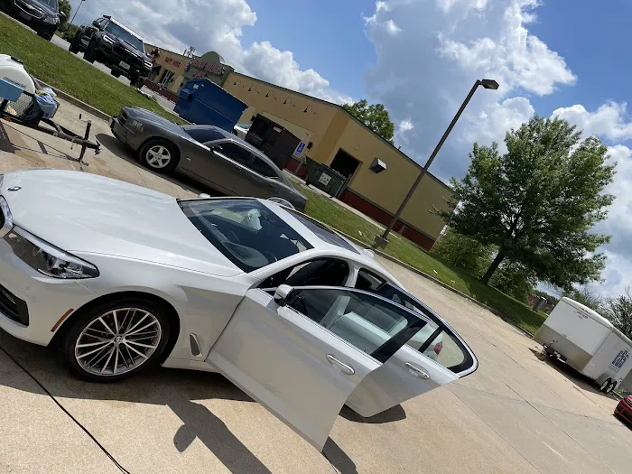 Joe A Stevenson Deluxe Detailing Picture 1