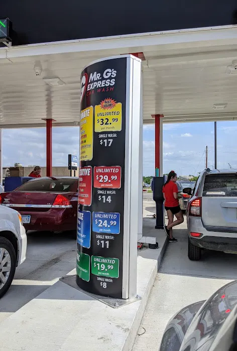 Mr. G's Express Car Wash Picture 2