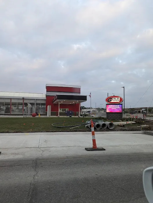 Mr. G's Express Car Wash Picture 5