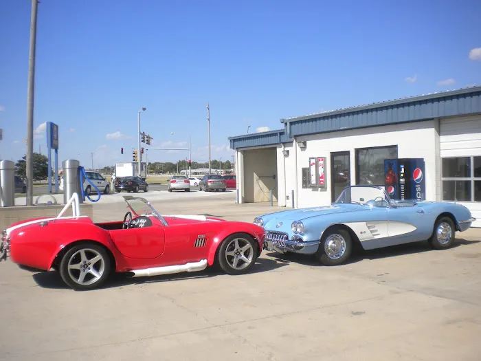 Classic Auto Wash & Detail, LLC Picture 2