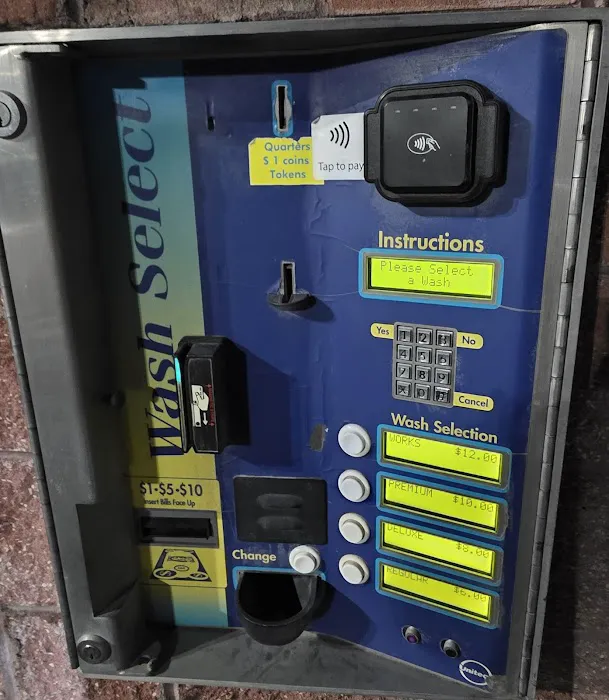 The Village Carwash Picture 5