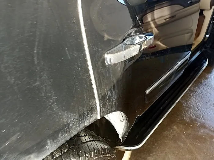 Diamond Bay Car Wash Picture 1