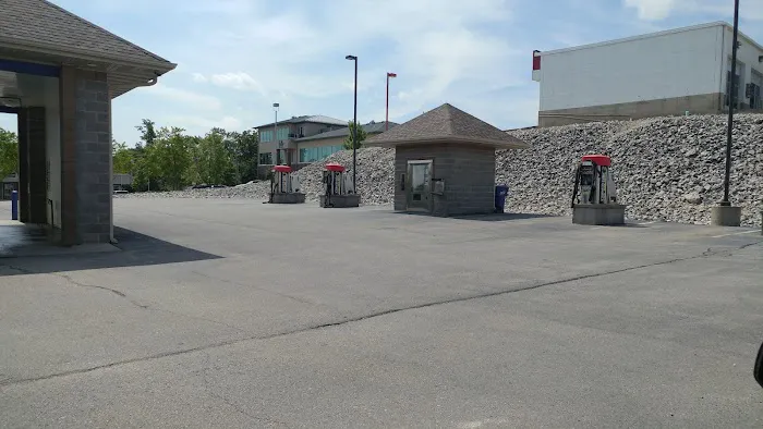 Diamond Bay Car Wash Picture 6