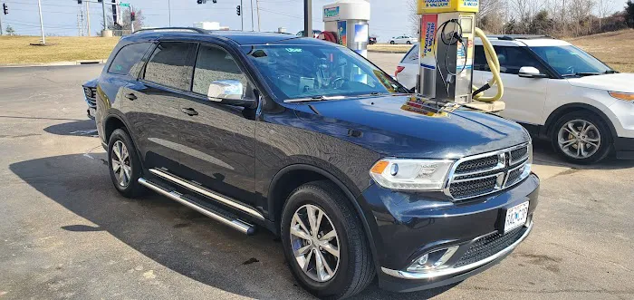 Auto Spa Car Wash Picture 4