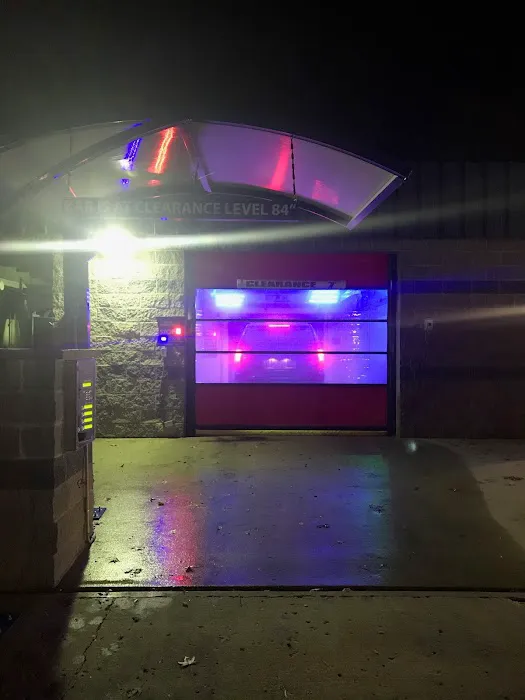 Auto Spa Car Wash Picture 4