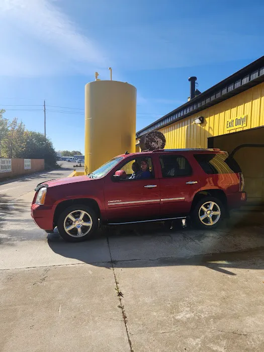 The Local Car Wash LLC Picture 10