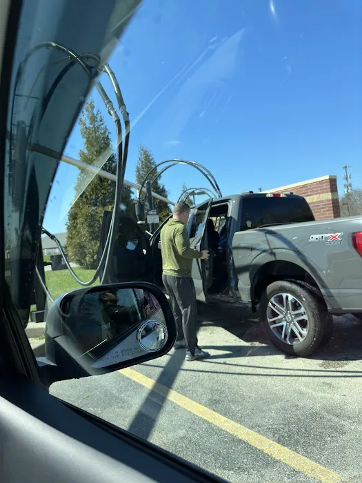 Club Car Wash Picture 5