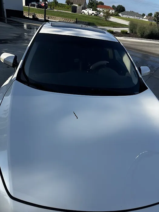 Club Car Wash Picture 10