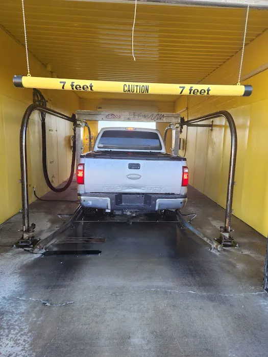 The Local Car Wash LLC Picture 3