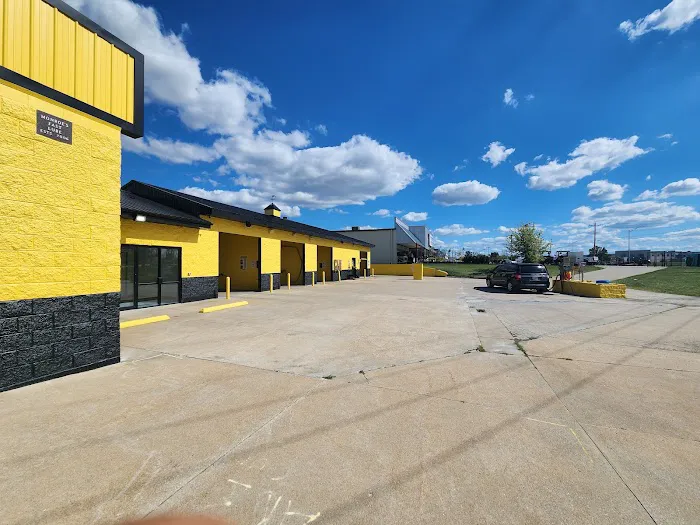 The Local Car Wash LLC Picture 4