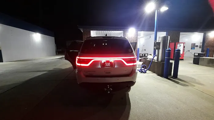 Iola Auto Wash Picture 5