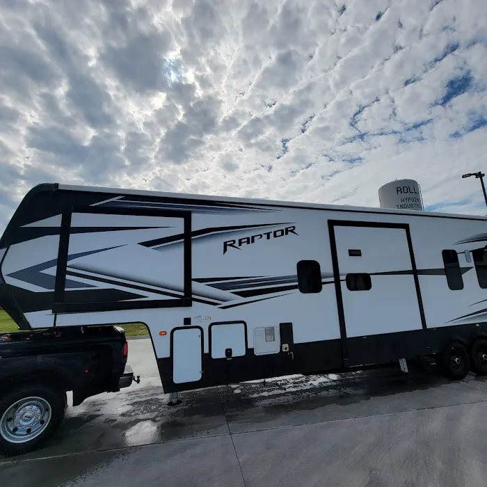 Big Boy's Truck Wash Picture 5