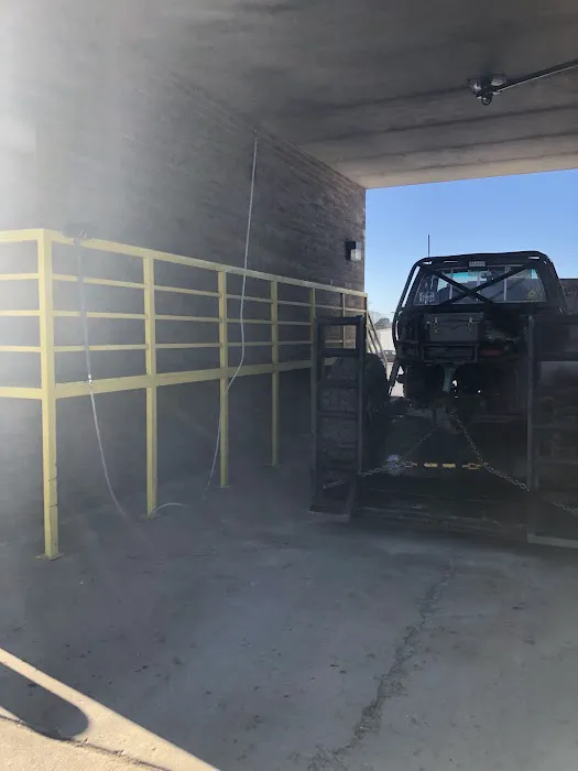 Best Car Wash Picture 2