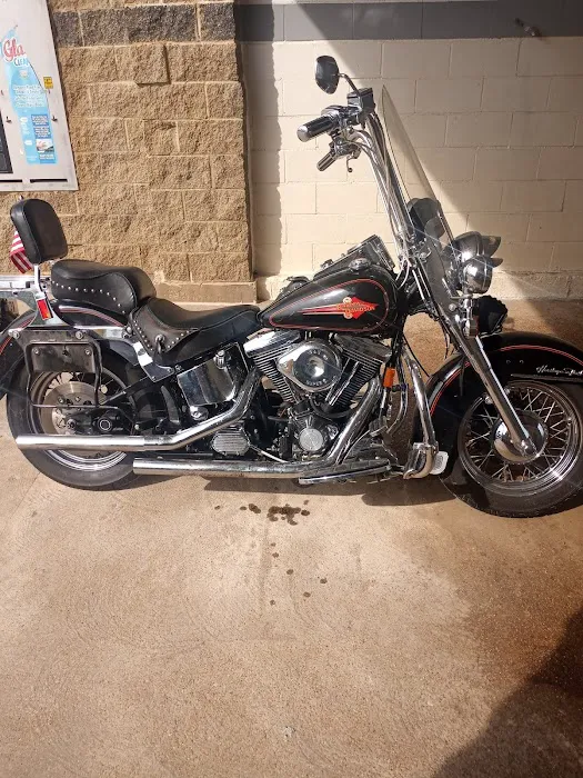 Best Car Wash Picture 3